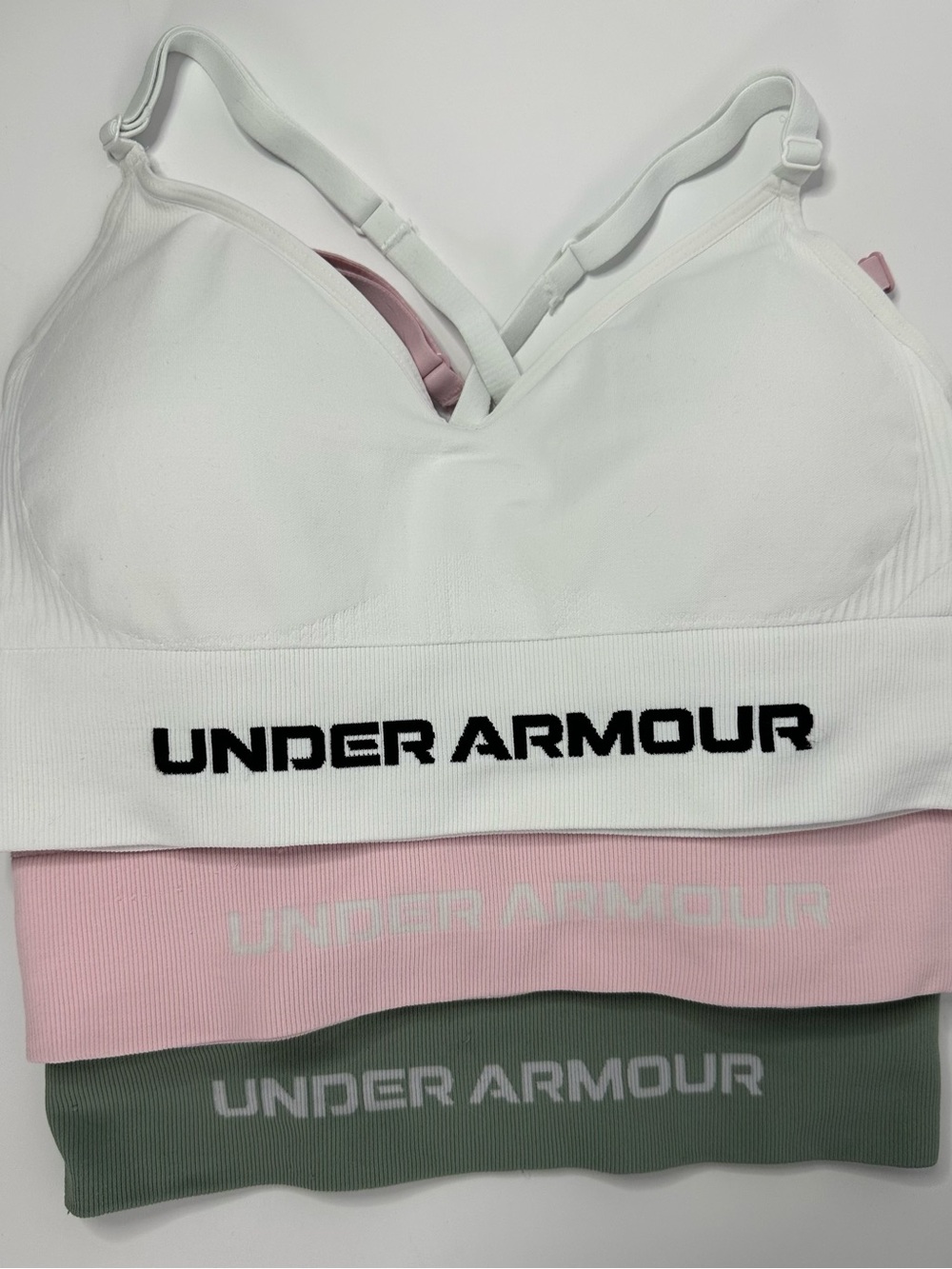 Under Armour Seamless Sports Bra Bundle – 3 Pack